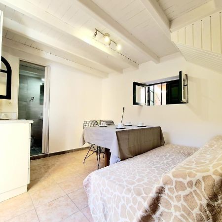 Piccolo Modern Suites Old Town Rhodes City Ngoại thất bức ảnh