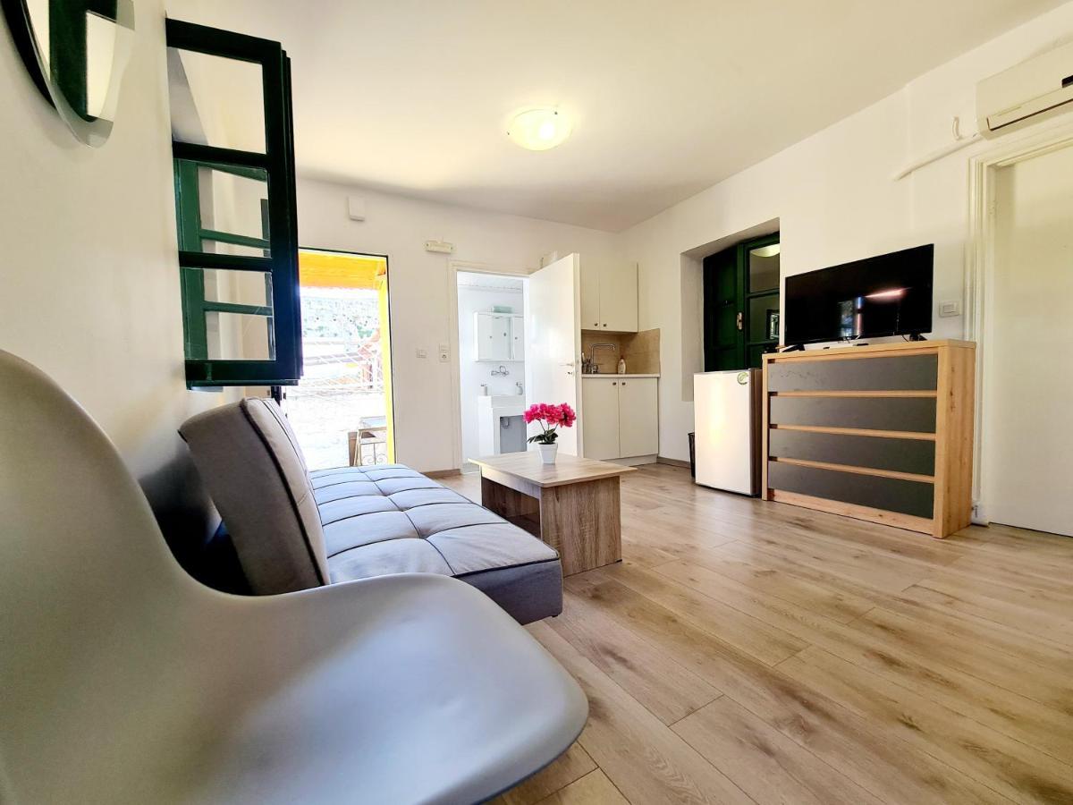 Piccolo Modern Suites Old Town Rhodes City Ngoại thất bức ảnh