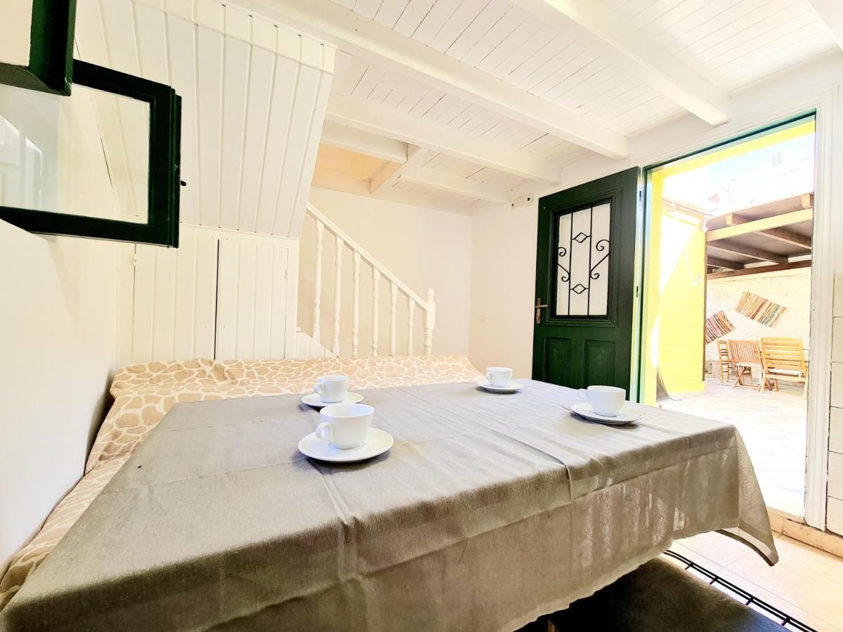 Piccolo Modern Suites Old Town Rhodes City Ngoại thất bức ảnh