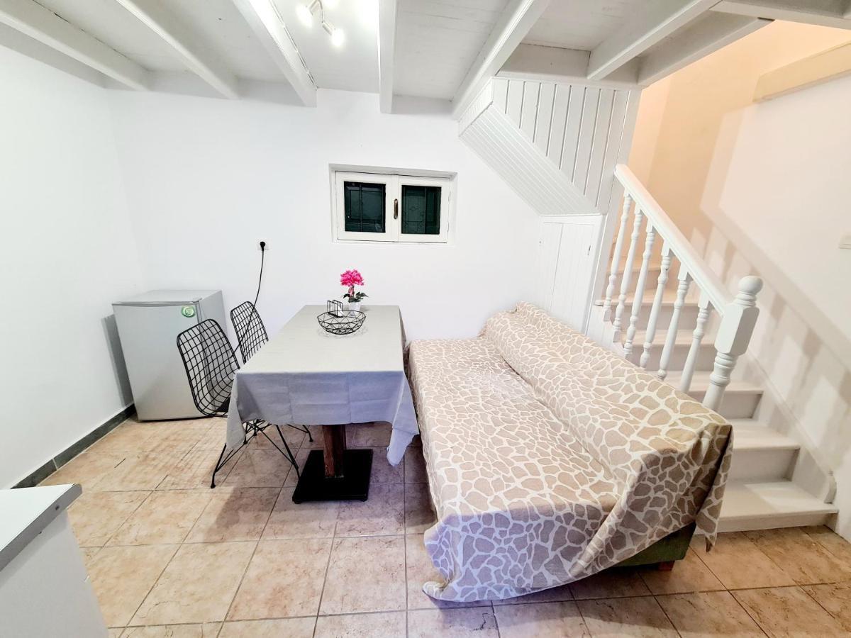 Piccolo Modern Suites Old Town Rhodes City Ngoại thất bức ảnh